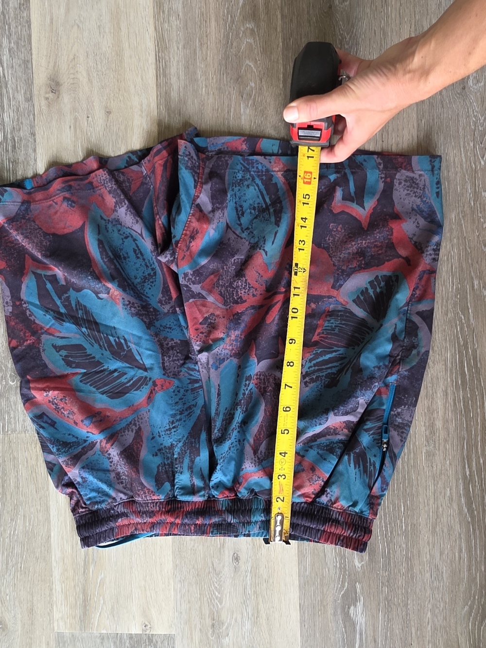 Lululemon Men's Tropical Print Elastic-Waist Shorts in Teal & Burgundy